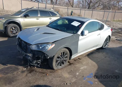 2014 Hyundai Genesis 3.8 Grand Touring z USA, uszkodzony, nr VIN KMHHU6KJ4EU115048